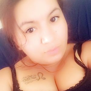 Meet your Posher, Casandra